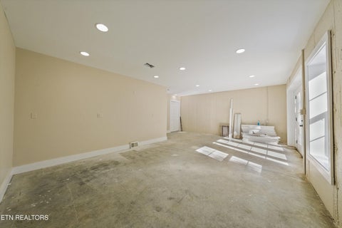 Tiny photo for 144 Center Valley Rd, Clinton, TN 37716 (MLS # 1357623)
