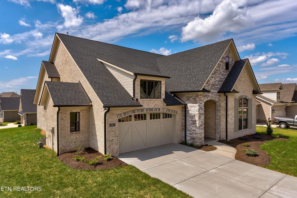 Photo of 140 141 Reverence Run Lane, Farragut, TN 37934 (MLS # 1250477)