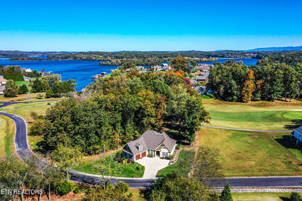 Photo of 823 Kahite Tr, Vonore, TN 37885 (MLS # 1321401)