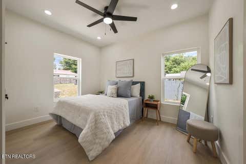 Tiny photo for 3215 Johnston St, Knoxville, TN 37921 (MLS # 1350097)