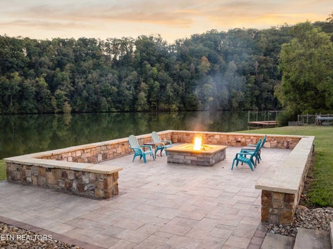 Tiny photo for 274 Lakecrest Drive, Harriman, TN 37748 (MLS # 1358266)