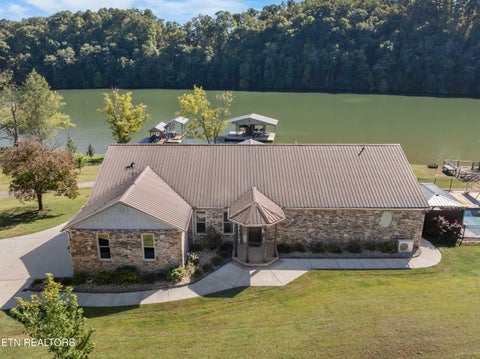Tiny photo for 274 Lakecrest Drive, Harriman, TN 37748 (MLS # 1358266)