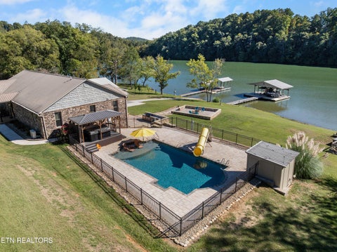 Tiny photo for 274 Lakecrest Drive, Harriman, TN 37748 (MLS # 1358266)