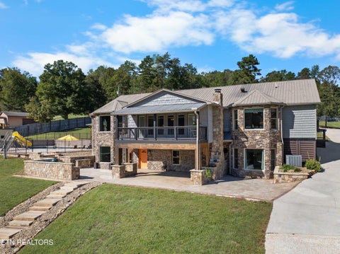 Tiny photo for 274 Lakecrest Drive, Harriman, TN 37748 (MLS # 1358266)