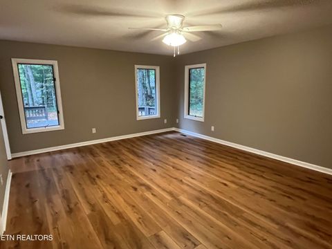 Tiny photo for 28 Overlook Terrace, Crossville, TN 38558 (MLS # 1320664)