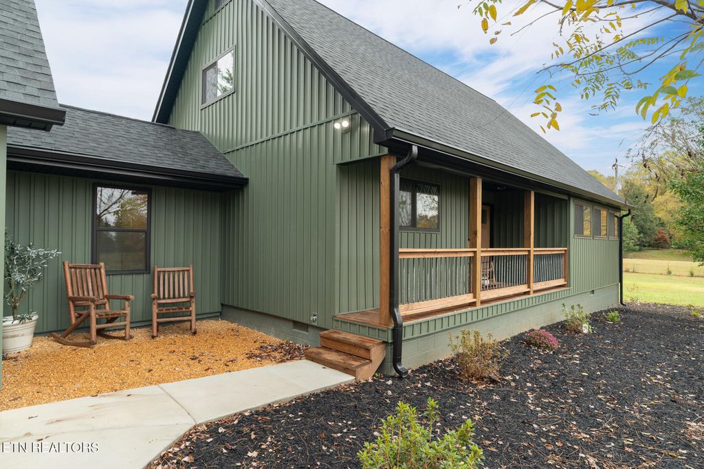 Photo of 177 County Road 568, Englewood, TN 37329 (MLS # 1320864)