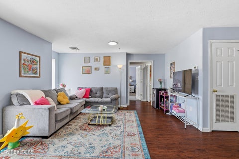 Tiny photo for 420 Sir Keegan Way, Knoxville, TN 37916 (MLS # 1353280)