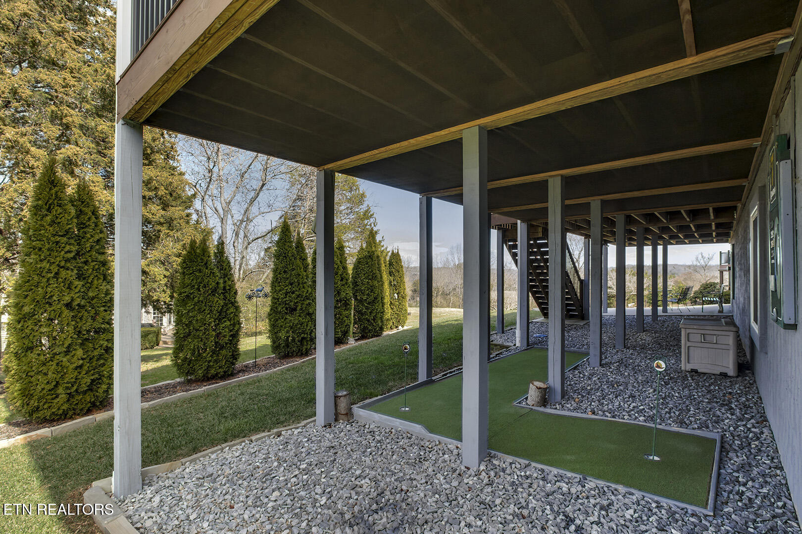 Loudon, Tennessee 37774, United States, 3 Bedrooms Bedrooms, ,2 BathroomsBathrooms,Residential,Pending,80749