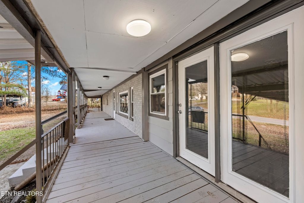 Photo of 1037 Foust Carney Rd, Powell, TN 37849 (MLS # 1324080)