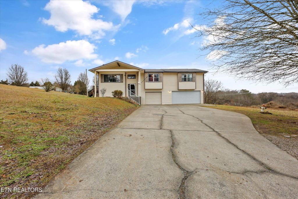 Photo of 47 Paint Rock Ferry Rd, Kingston, TN 37763 (MLS # 1329886)