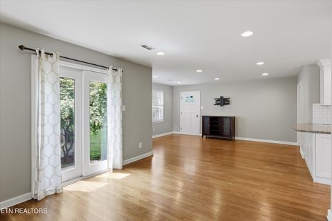 Tiny photo for 4061 Sequoyah Ave, Knoxville, TN 37919 (MLS # 1340020)