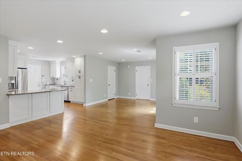 Tiny photo for 4061 Sequoyah Ave, Knoxville, TN 37919 (MLS # 1340020)