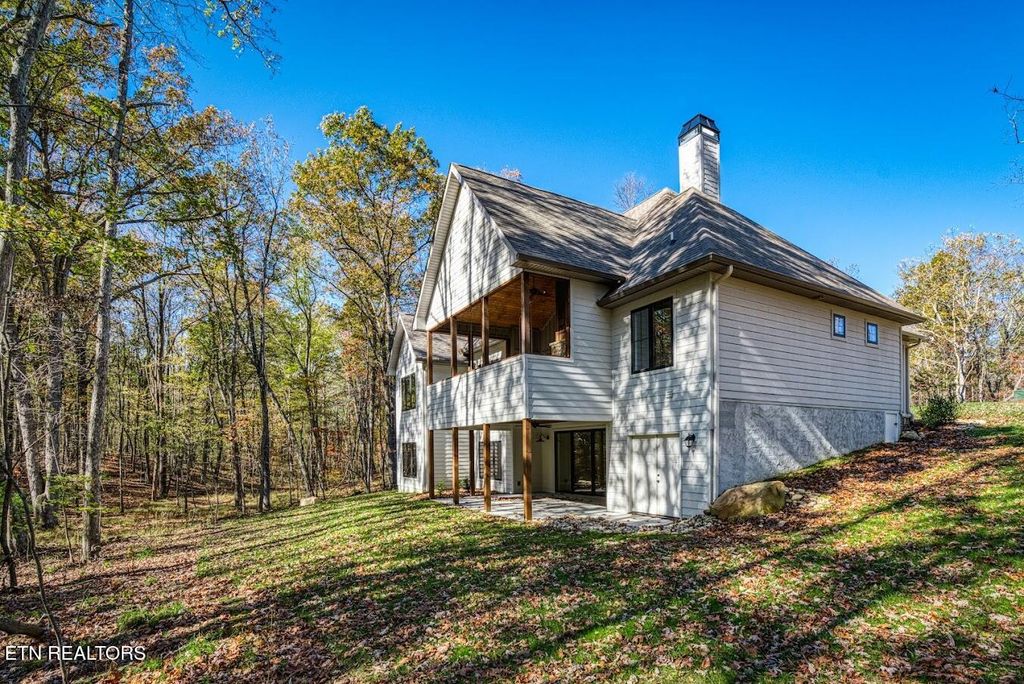 Photo of 103 Chestnut Ridge Lane, Crossville, TN 38558 (MLS # 1290263)