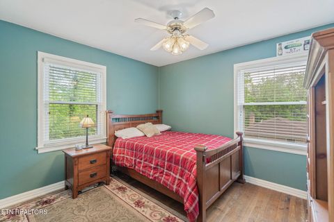 Tiny photo for 5525 Crestwood Drive, Knoxville, TN 37914 (MLS # 1336784)
