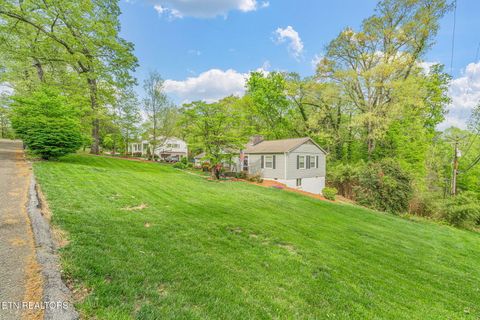 Tiny photo for 5525 Crestwood Drive, Knoxville, TN 37914 (MLS # 1336784)