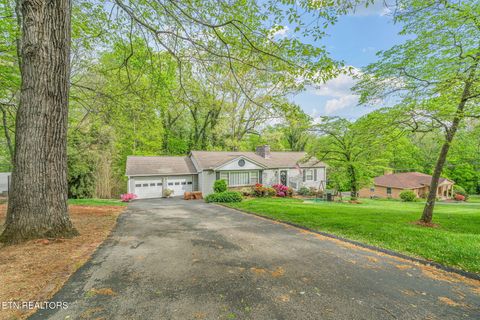 Tiny photo for 5525 Crestwood Drive, Knoxville, TN 37914 (MLS # 1336784)