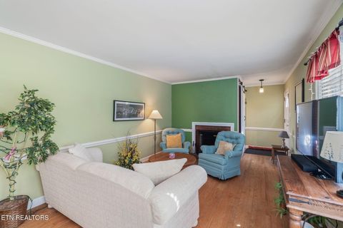 Tiny photo for 5525 Crestwood Drive, Knoxville, TN 37914 (MLS # 1336784)