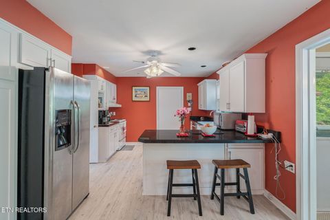 Tiny photo for 5525 Crestwood Drive, Knoxville, TN 37914 (MLS # 1336784)