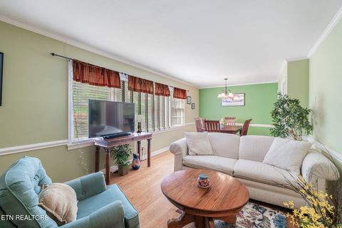 Tiny photo for 5525 Crestwood Drive, Knoxville, TN 37914 (MLS # 1336784)
