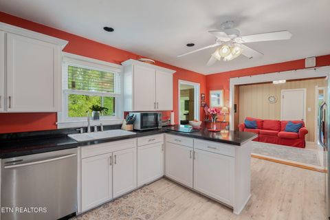 Tiny photo for 5525 Crestwood Drive, Knoxville, TN 37914 (MLS # 1336784)