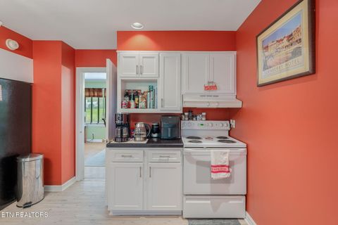 Tiny photo for 5525 Crestwood Drive, Knoxville, TN 37914 (MLS # 1336784)