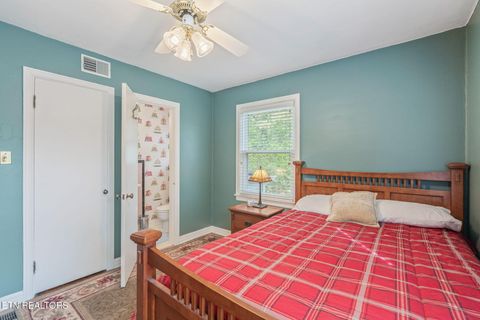 Tiny photo for 5525 Crestwood Drive, Knoxville, TN 37914 (MLS # 1336784)