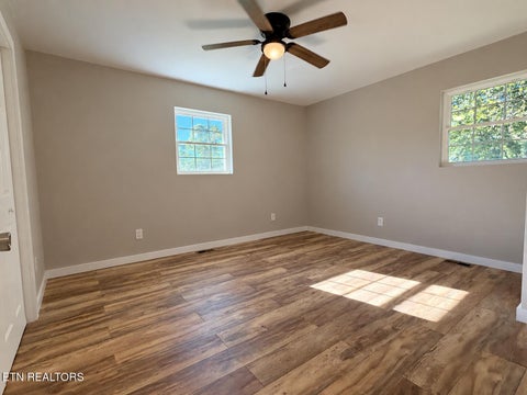 Tiny photo for 462 Morris St, Newport, TN 37821 (MLS # 1360067)