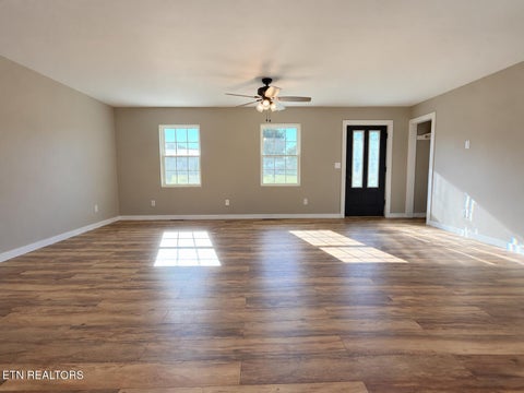 Tiny photo for 462 Morris St, Newport, TN 37821 (MLS # 1360067)