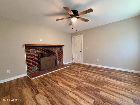 Tiny photo for 462 Morris St, Newport, TN 37821 (MLS # 1360067)