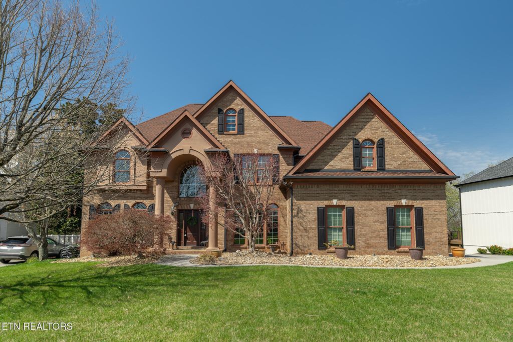 Photo of 9169 Linksvue Drive, Knoxville, TN 37922 (MLS # 1333627)