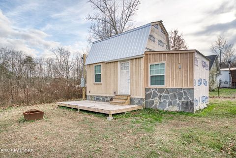 Tiny photo for 1041 Sitting Bull Point, Crossville, TN 38572 (MLS # 1323267)