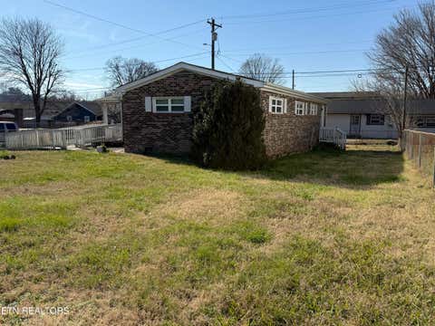 Tiny photo for 100 Church St, Loudon, TN 37774 (MLS # 1348115)