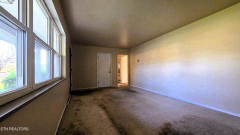 Tiny photo for 2420 Pinecrest Circle, Lenoir City, TN 37772 (MLS # 1336150)