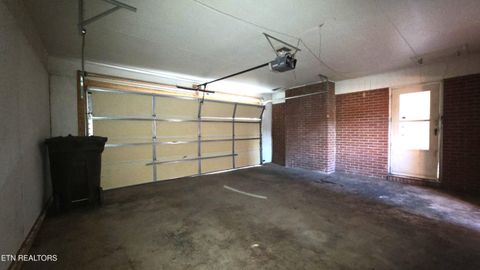 Tiny photo for 2420 Pinecrest Circle, Lenoir City, TN 37772 (MLS # 1336150)