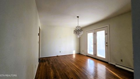 Tiny photo for 2420 Pinecrest Circle, Lenoir City, TN 37772 (MLS # 1336150)