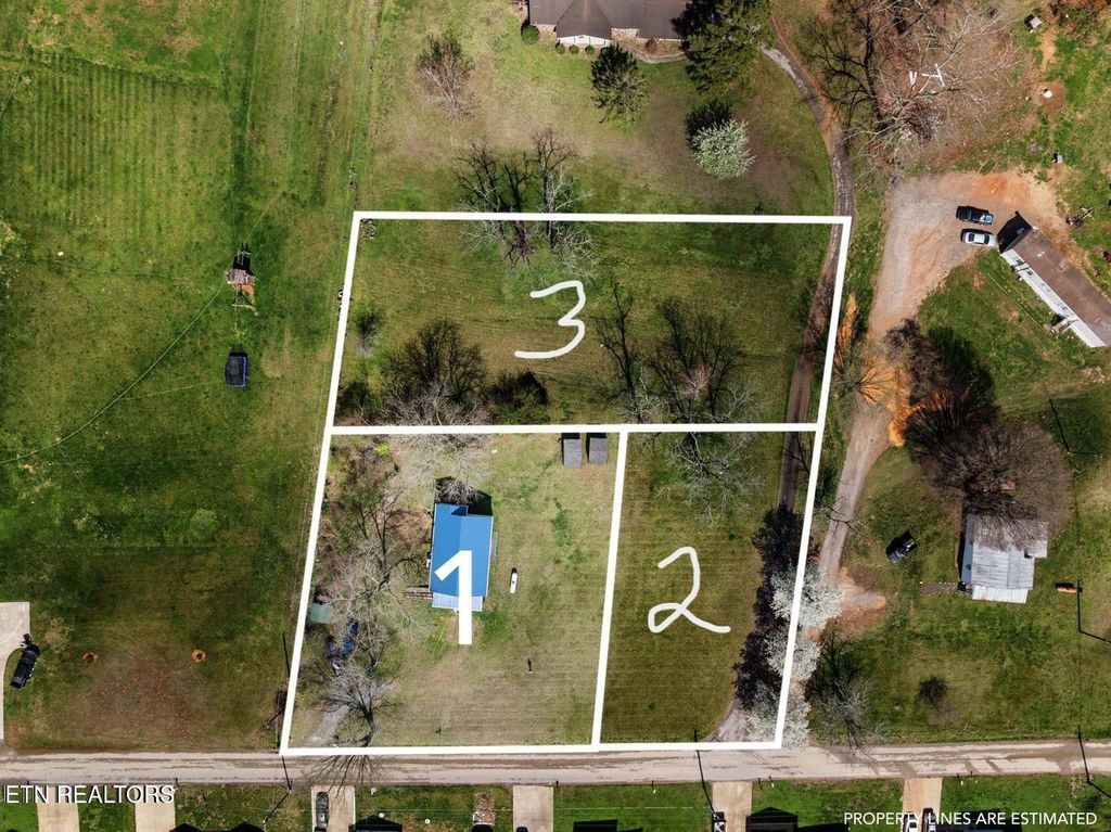 Photo of 2 Hubbs Grove Rd, Maynardville, TN 37807 (MLS # 1335900)