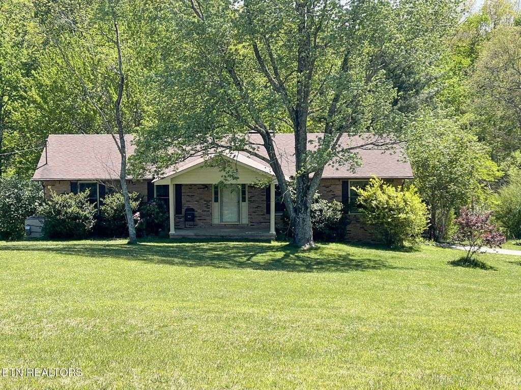 Photo of 4315 Taylors Chapel Rd, Crossville, TN 38572 (MLS # 1337731)