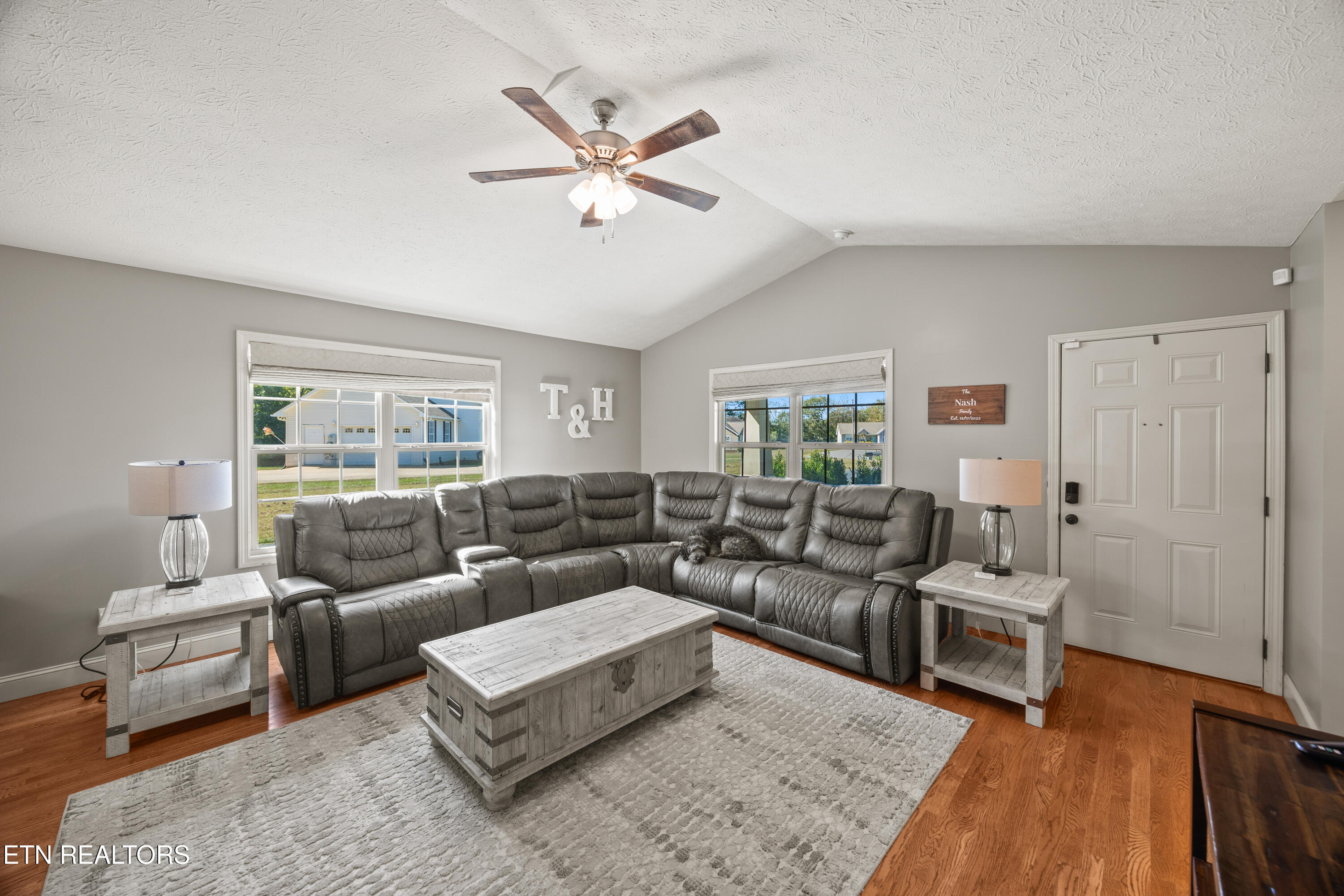 128 Rustling Oaks Drive