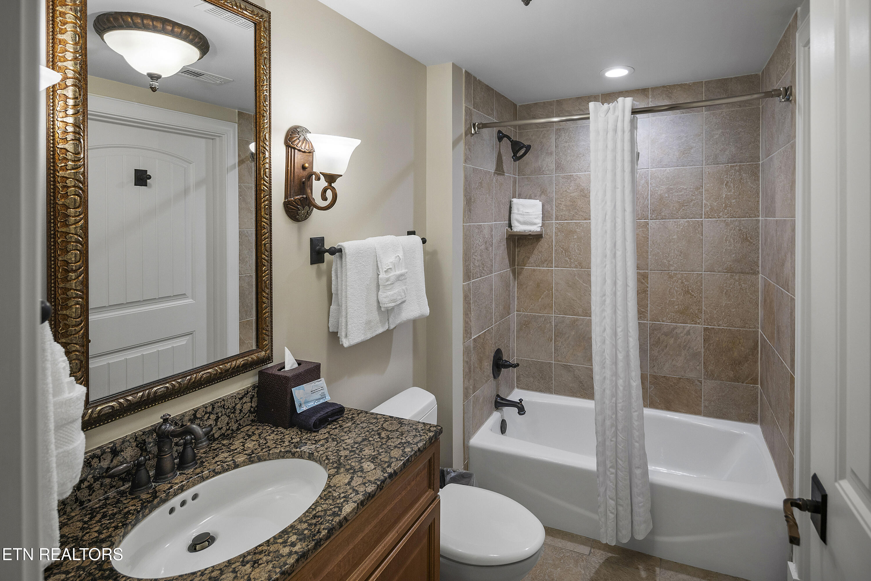 212 Dollywood Lane UNIT 236