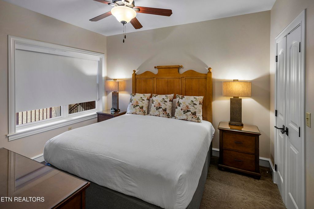 Photo of 212 Dollywood Lane #UNIT 236, Pigeon Forge, TN 37863 (MLS # 1300684)