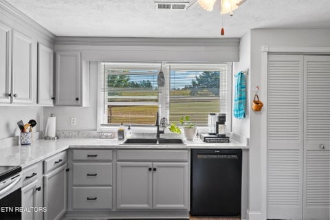 Tiny photo for 8318 Clapps Chapel Rd, Corryton, TN 37721 (MLS # 1357384)