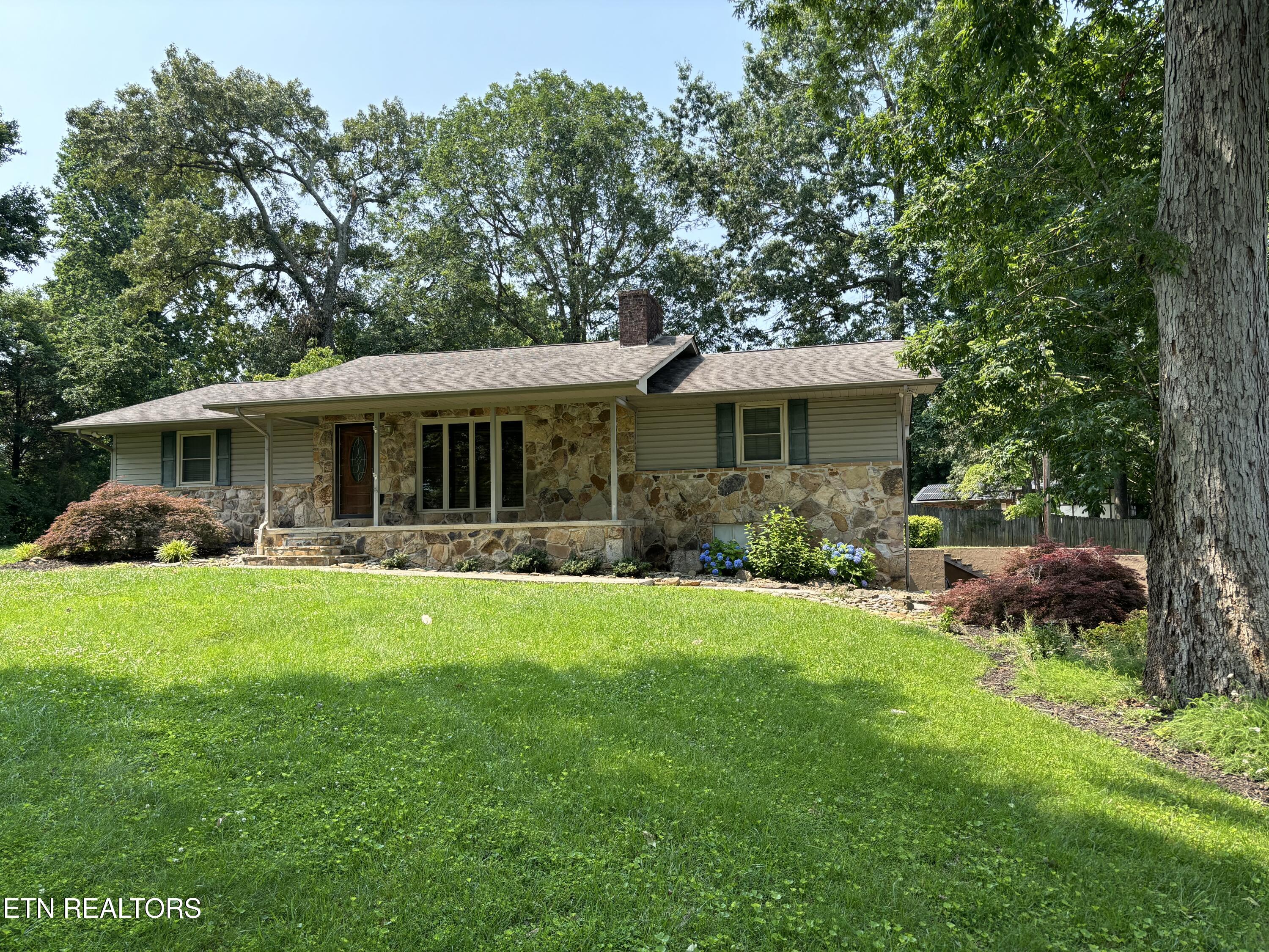 111 Tango Drive Drive