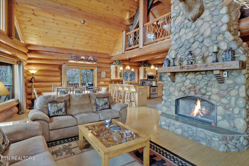 Photo of 2230 Orchard Trail Way, Sevierville, TN 37862 (MLS # 1321355)