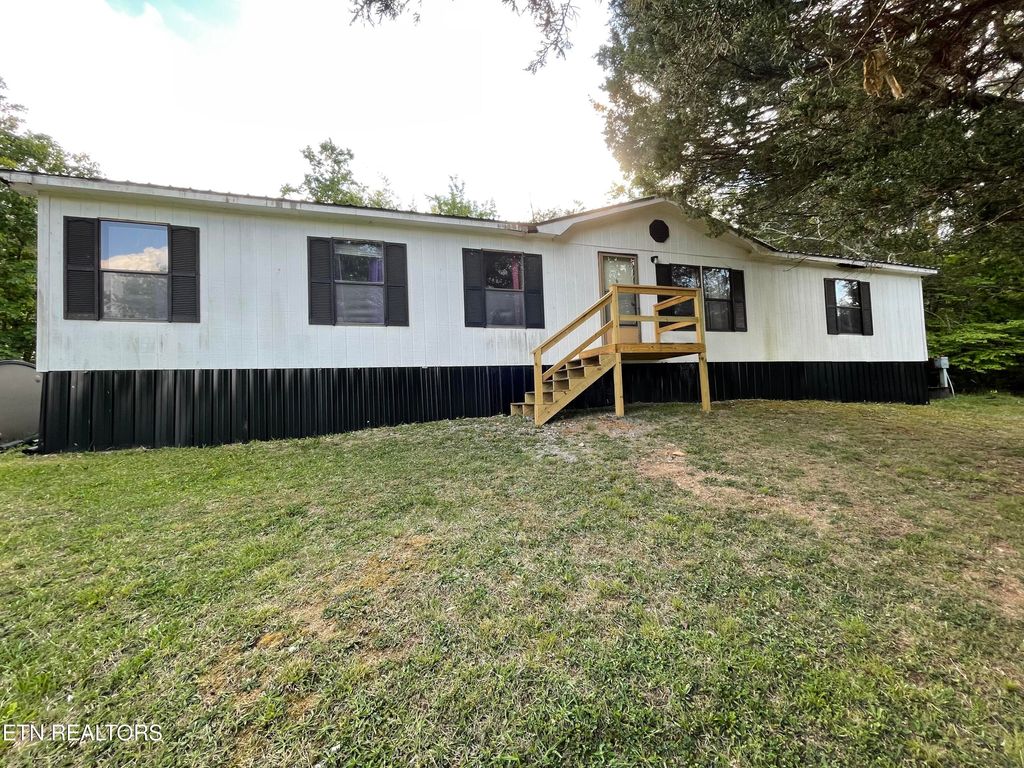 Photo of 110 3rd St, Corryton, TN 37721 (MLS # 1340696)