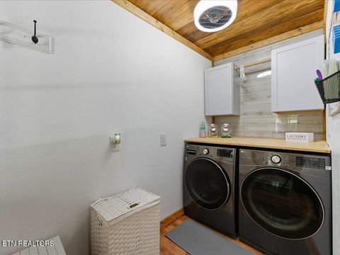 Tiny photo for 390 Chippewa Lane, Rutledge, TN 37861 (MLS # 1316910)