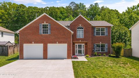 Photo of 1524 Pebble Shore Lane, Knoxville, TN 37931 (MLS # 1343028)