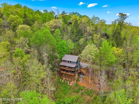 Tiny photo for 5276 Riversong Way Way, Sevierville, TN 37876 (MLS # 1298640)