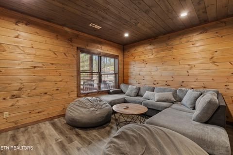 Tiny photo for 5276 Riversong Way Way, Sevierville, TN 37876 (MLS # 1298640)