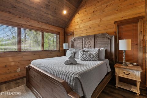 Tiny photo for 5276 Riversong Way Way, Sevierville, TN 37876 (MLS # 1298640)