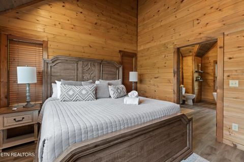 Tiny photo for 5276 Riversong Way Way, Sevierville, TN 37876 (MLS # 1298640)